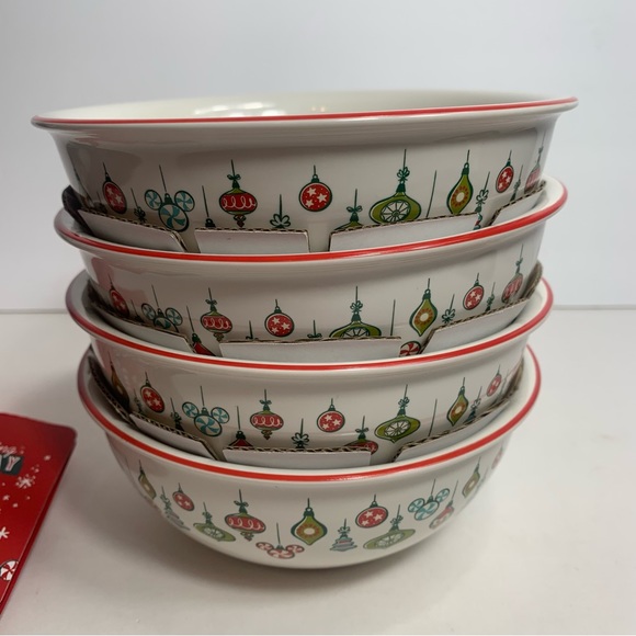 Disney Holiday bowls collection set of 4ceramic bowls.